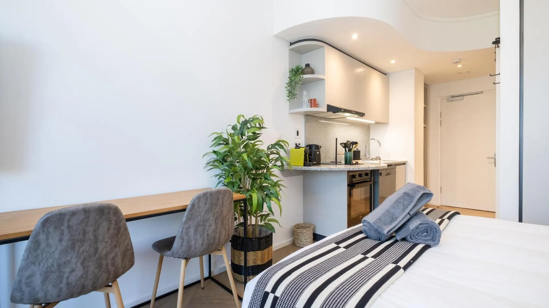 905 Zeeland Pier - 9Th Floor Premium Studio With Free Parking Cape Town 0*,  South Africa