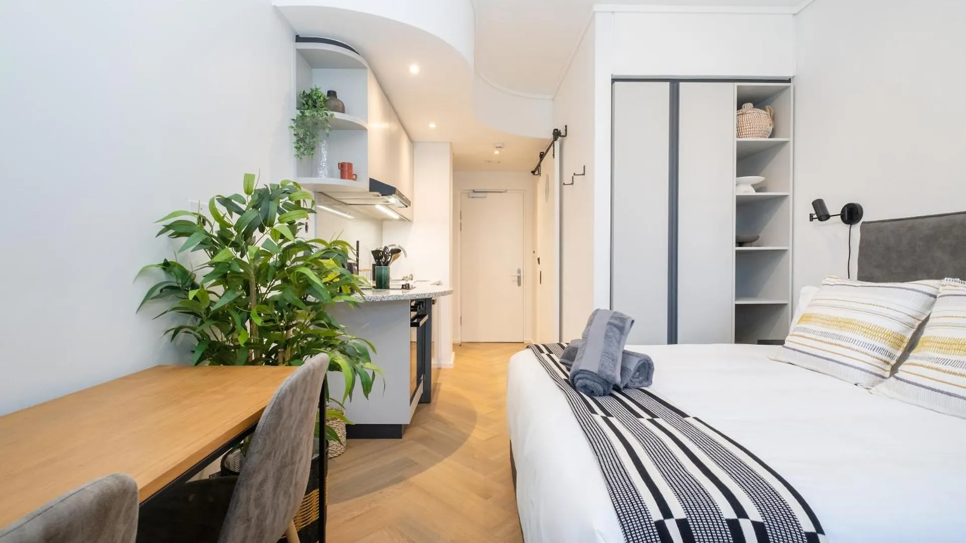 905 Zeeland Pier - 9Th Floor Premium Studio With Free Parking Cape Town